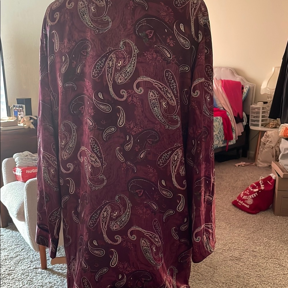 Croft & Barrow Paisley Satin Chemise - Burgundy - Picture 3 of 6